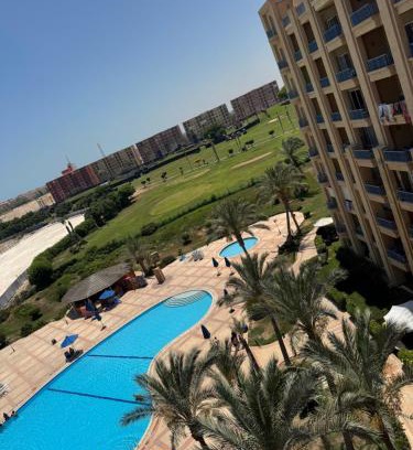 Marina El Alamein Ski Chalet | شاليه فندقي قرية بورتو جولف مارينا