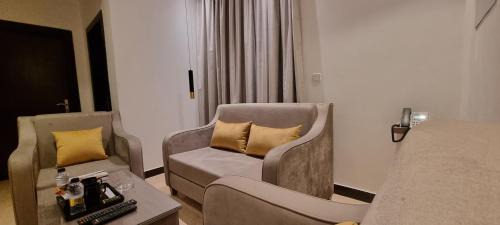 Riyadh Hotel | مارين سويت السويدي