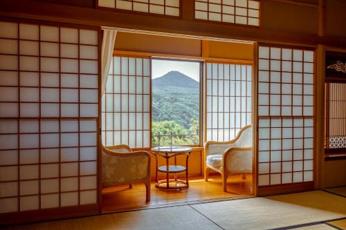 Hakone House | 箱根 日影山 山の眺め bbq