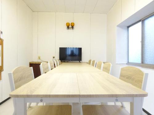 Toyokawa Apartment | 豊川稲荷10分の一棟貸 ホタルヤ