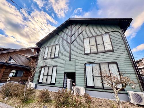 Yufuin Onsen Apartment | 貸別荘はこぶね