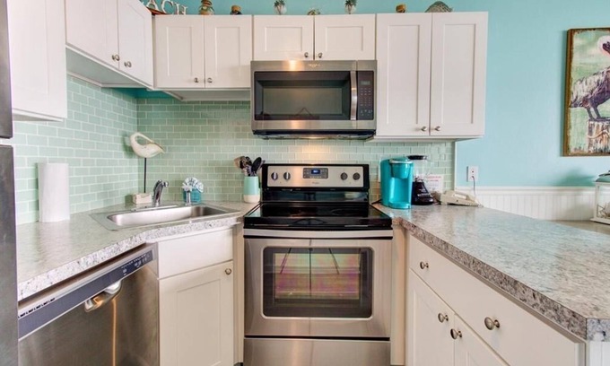 Wilmington Beach Condo | 0306 Oceanfront Oasis by Atlantic Towers