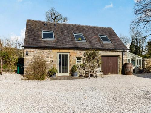 Bradbourne House | 1 Bed in Bradbourne PK796