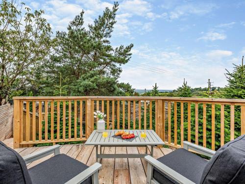 Paignton House | 1 Bed in Totnes 93063