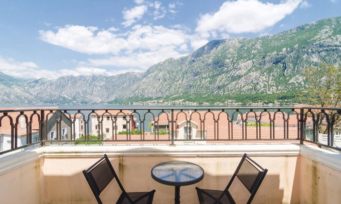 Kotor Apartment | 1 bedroom accommodation in Prcanj