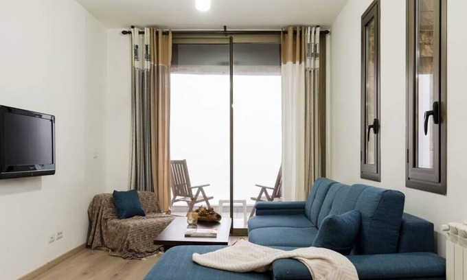 Kfardebian Apartment | 1 Bedroom Studio in Redrock Faqra