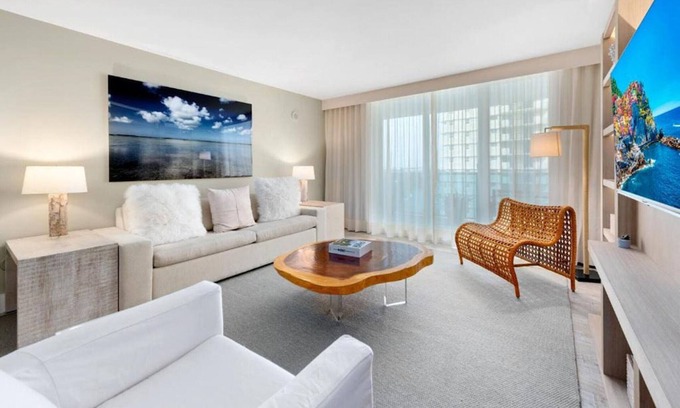 South Beach Apartment | 1 Hotel 1007 · 5* Luxury Resort Suite Oceanfront Condo Suite