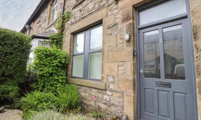 Ingleton House | 1 Lytham Terrace