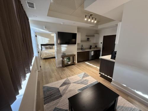 Tulsa Apartment | 1 - Serenity Suite - 1 - Reese Tower