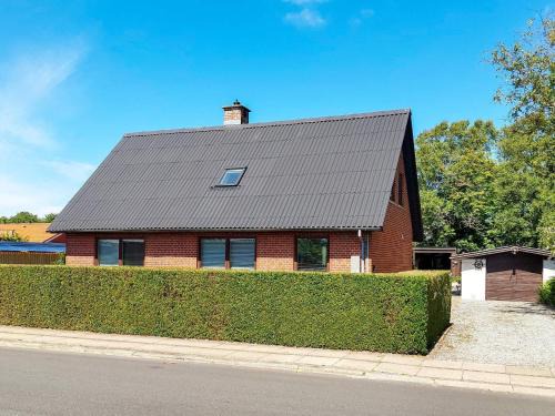 Aalbaek House | 10 person holiday home in Ålbæk-By Traum