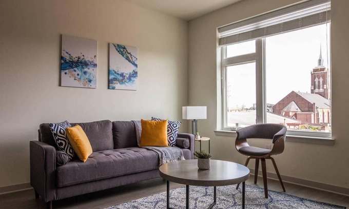 Butchertown Apartment | 100 m² Apartment ∙ 1 bedroom ∙ 2 guests