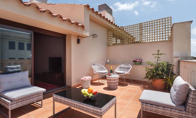 Mataro Apartment | 100 m² Apartment ∙ 3 bedrooms ∙ 6 guests