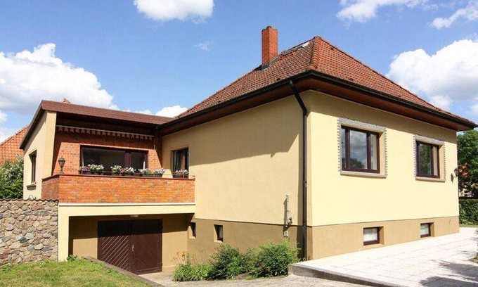 Wendorf RV Rental | 100 m² Mobile home ∙ 3 bedrooms ∙ 4 guests