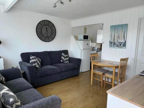 Great Yarmouth Ski Chalet | 103 Sunbeach South facing 2 bed chalet M and T chalets