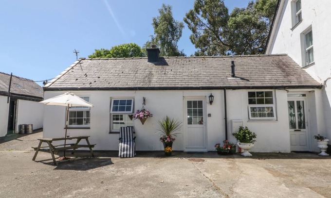 Dinas Cottage | 105 m² Cottage ∙ 2 bedrooms ∙ 4 guests