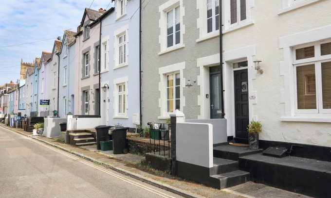Dartmouth Cottage | 105 m² Cottage ∙ 2 bedrooms ∙ 4 guests