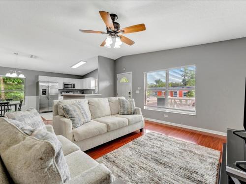 Old Seminole Heights House | 10min to Downtown 3BD 2 FullBath