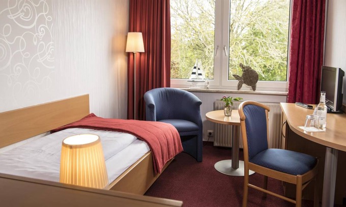 Westerhever Hotel | 11 m² Hotel ∙ 1 guest