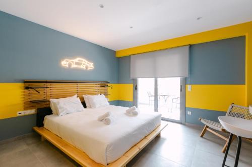 Kerameikos Hotel | 11 Reasons Why Metaxourgeio