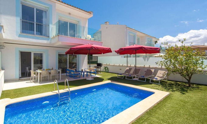 Alcudia Other | 110 m² Accommodation ∙ 3 bedrooms ∙ 5 guests