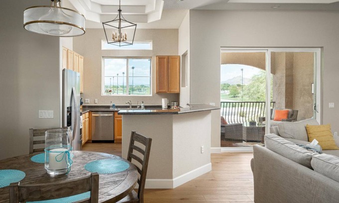 North Scottsdale Condo | 1100 m² Condo ∙ 2 bedrooms ∙ 5 guests