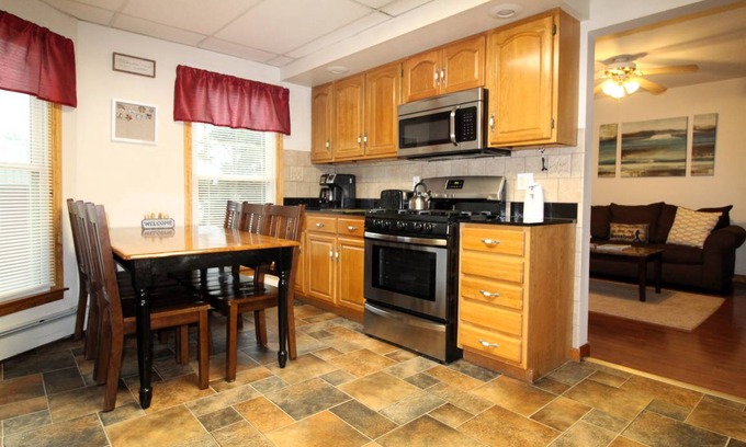 Oneonta Apartment | 112 m² Apartment ∙ 3 bedrooms ∙ 6 guests