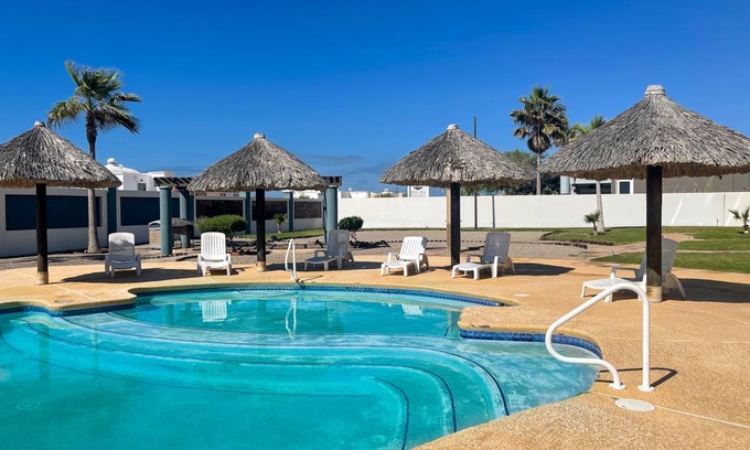 Las Conchas Condo | 112 m² Condo ∙ 2 bedrooms ∙ 8 guests