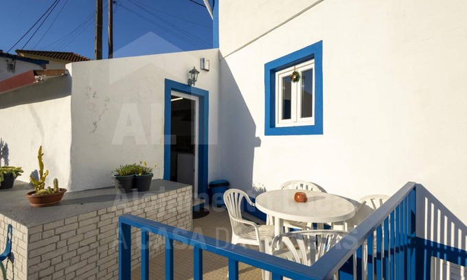Ericeira House | 116 m² House ∙ 2 bedrooms ∙ 4 guests