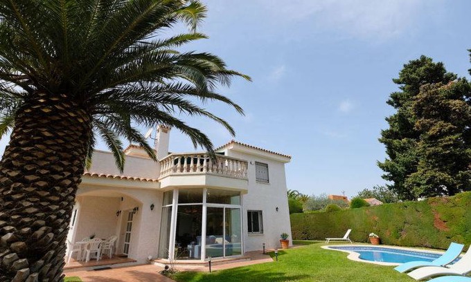 Cambrils Resort | 120 m² Resort ∙ 2 bedrooms ∙ 4 guests