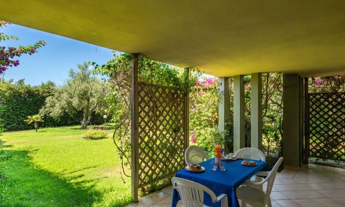 Notteri Resort | 120 m² Resort ∙ 4 bedrooms ∙ 8 guests