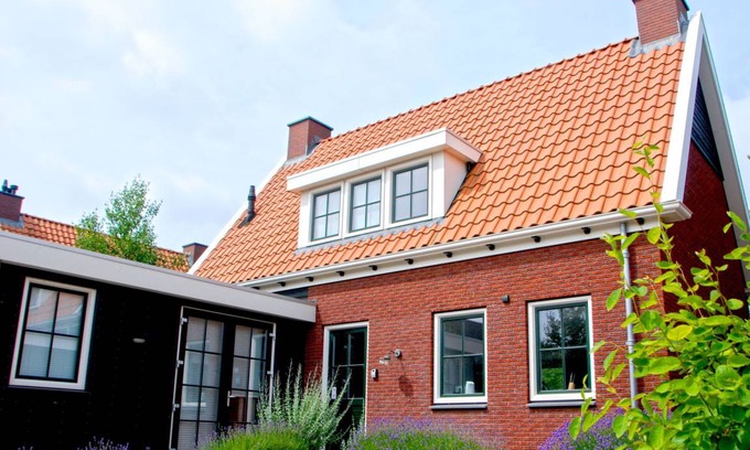Colijnsplaat Other | 122 m² Accommodation ∙ 3 bedrooms ∙ 6 guests
