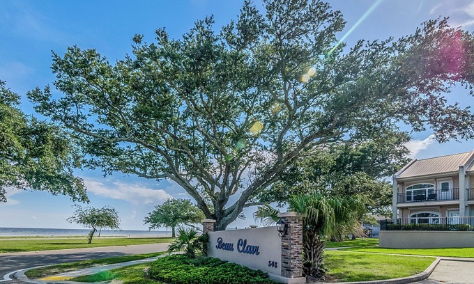 Long Beach House | 123 Beau Clair - Beachside Townhome with Balcony and Pool in Long Beach