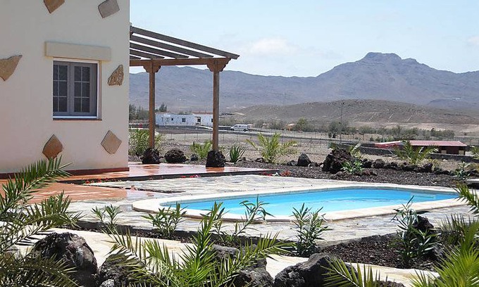 Tuineje House | 124 m² House ∙ 3 bedrooms ∙ 2 guests