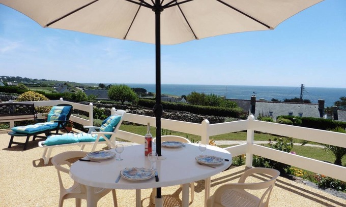 Plouhinec House | 125 m² House ∙ 4 bedrooms ∙ 6 guests