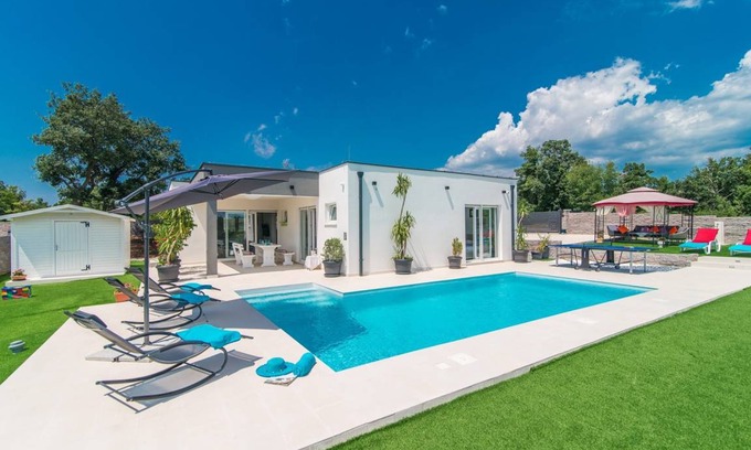 Stokovci Villa | 125 m² Villa ∙ 3 bedrooms ∙ 8 guests