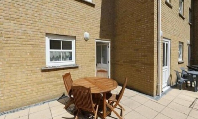 Bembridge House | 12A Solent Landing