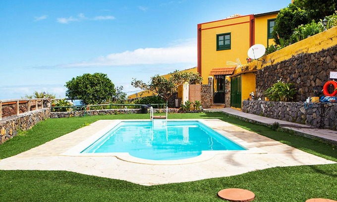 Montijos Other | 130 m² Accommodation ∙ 2 bedrooms ∙ 4 guests