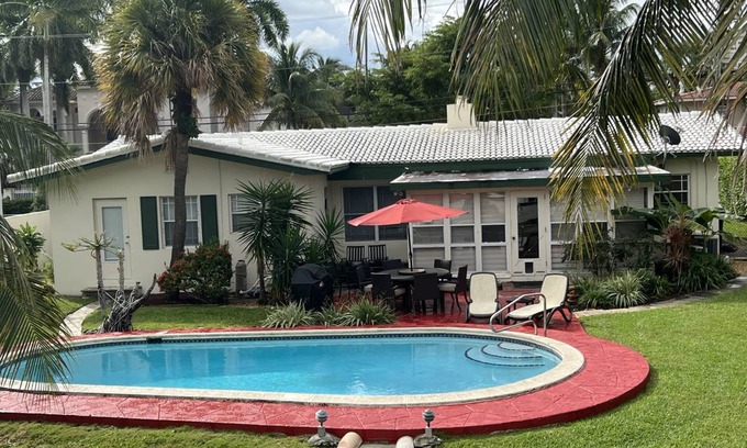 Seven Isles House | 130 m² House ∙ 2 bedrooms ∙ 4 guests