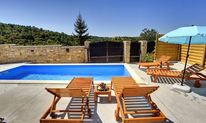 Beram House | 130 m² House ∙ 3 bedrooms ∙ 8 guests
