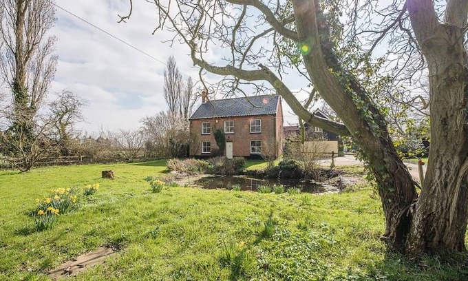 Framlingham House | 131 m² House ∙ 4 bedrooms ∙ 8 guests