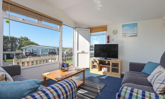 Dartmouth Ski Chalet | 133 Norton Park