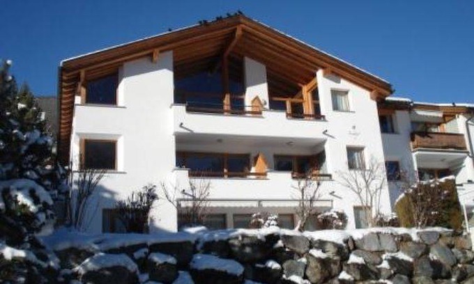 Engadin Scoul Apartment | 140 m² Apartment ∙ 3 bedrooms ∙ 6 guests