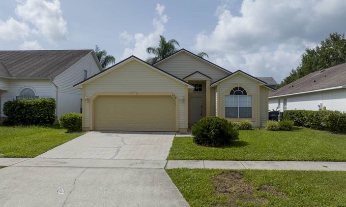 Davenport Lakes House | 149 m² House ∙ 4 bedrooms ∙ 9 guests