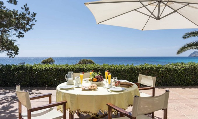Cala Ratjada Ski Chalet | 150 m² Chalet ∙ 5 bedrooms ∙ 10 guests