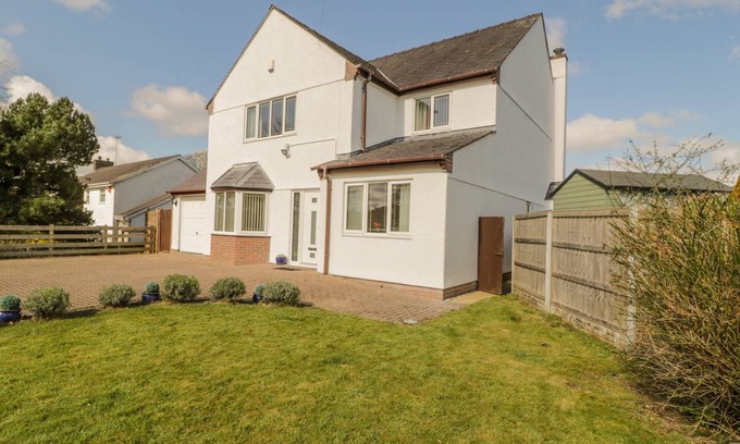 Pentraeth Cottage | 160 m² Cottage ∙ 5 bedrooms ∙ 11 guests