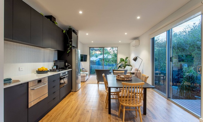 Yallingup House | 160 Steps from Yallingup Beach