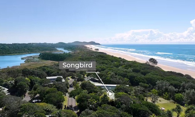 Suffolk Park House | #17 Tallow Sands - Songbird Beach House