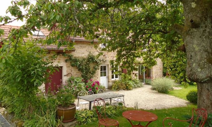 Fayl-Billot House | 170 m² House ∙ 3 bedrooms ∙ 7 guests