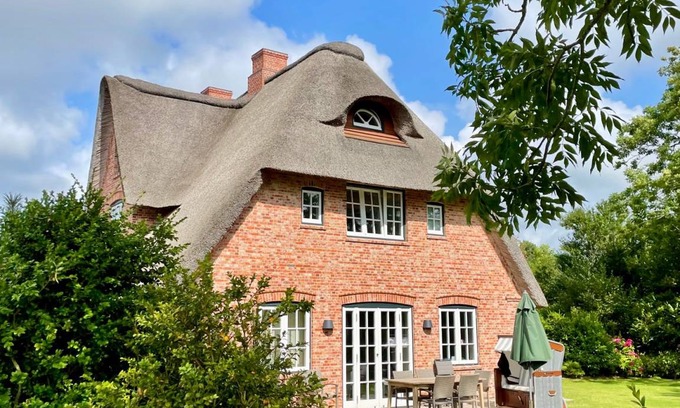 Keitum House | 170 m² House ∙ 4 bedrooms ∙ 8 guests