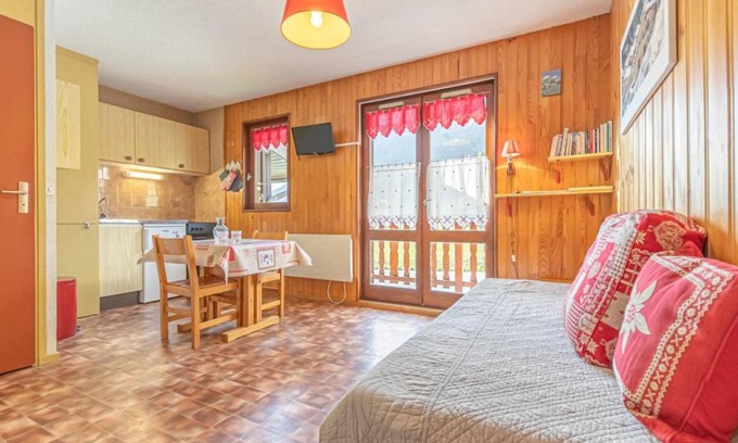 Aussois Apartment | 18 m² Studio flat ∙ 1 bedroom ∙ 2 guests